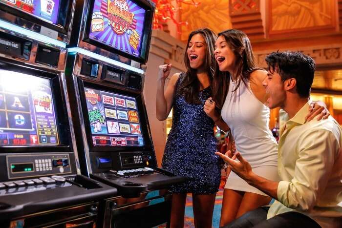 online casino games real or fake