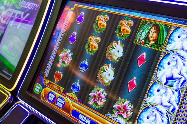 Lucky Rabbits Loot slot free spins