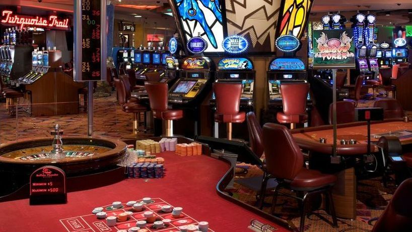 lucky ladys charm deluxe slot